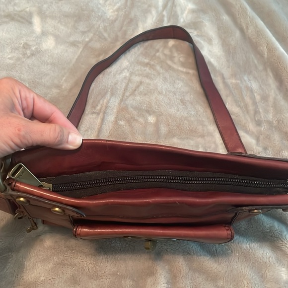Fossil Vintage crossbody. Excellent condition! - Picture 7 of 14